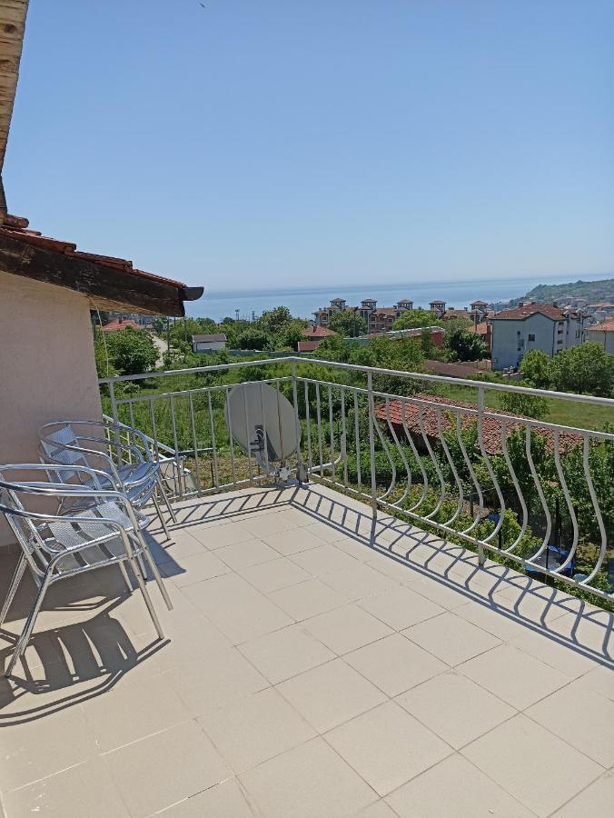 Apartamento Stai Za Gosti Bazdarovi Byala  Exterior foto